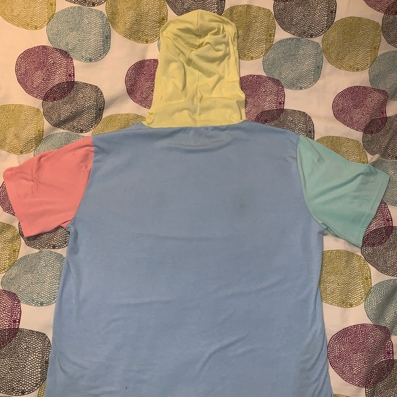 Short Sleeve Hoody (L) - Picture 2 of 3